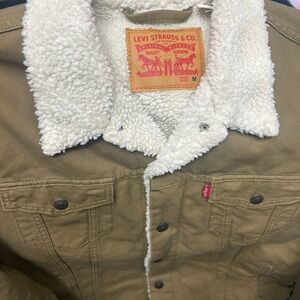 Levi's Men's Olive Sherpa-Lined Jacket